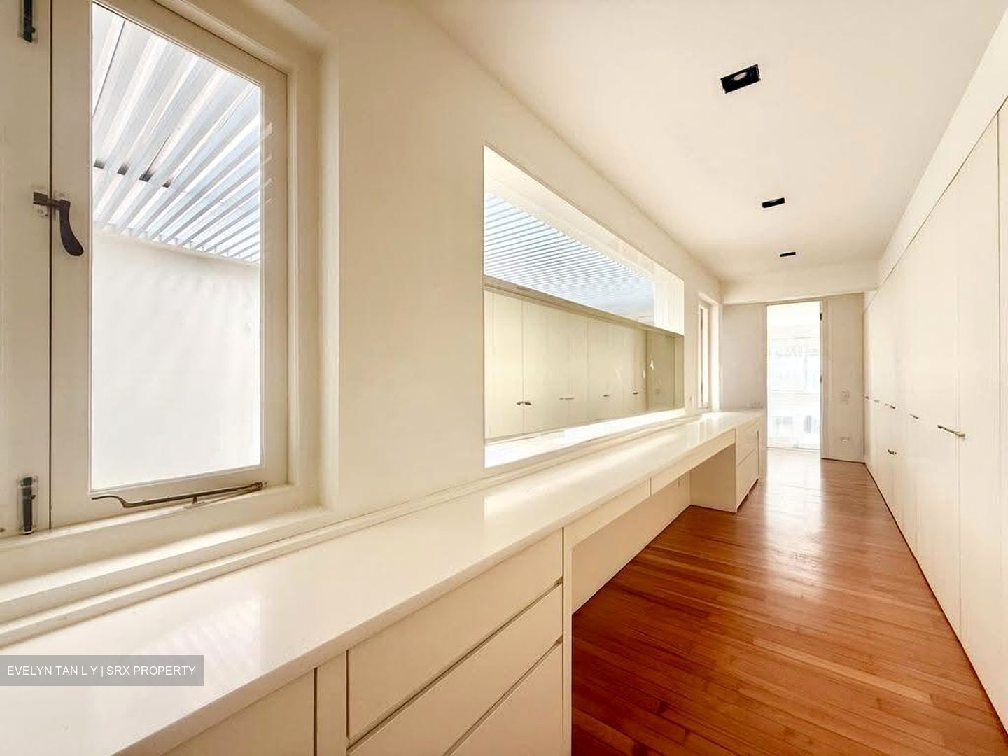 Cairnhill Road (D9), Detached #615980241
